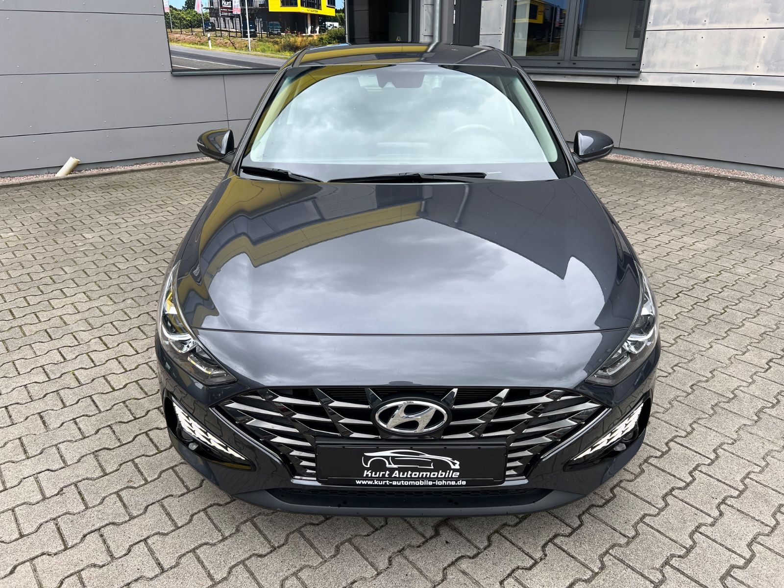 Hyundai i30 Trend Mild-Hybrid - Samsaru's Car Outlet
