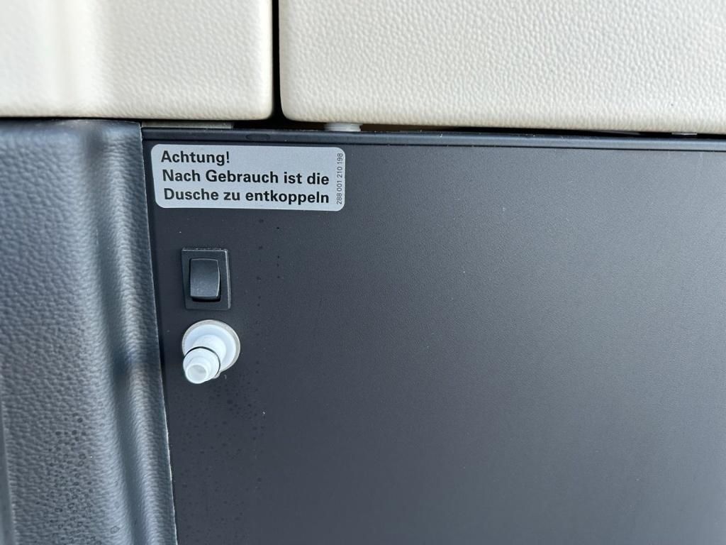 Mercedes-Benz V-Klass Marco Polo 300 d - Samsaru's Car Outlet