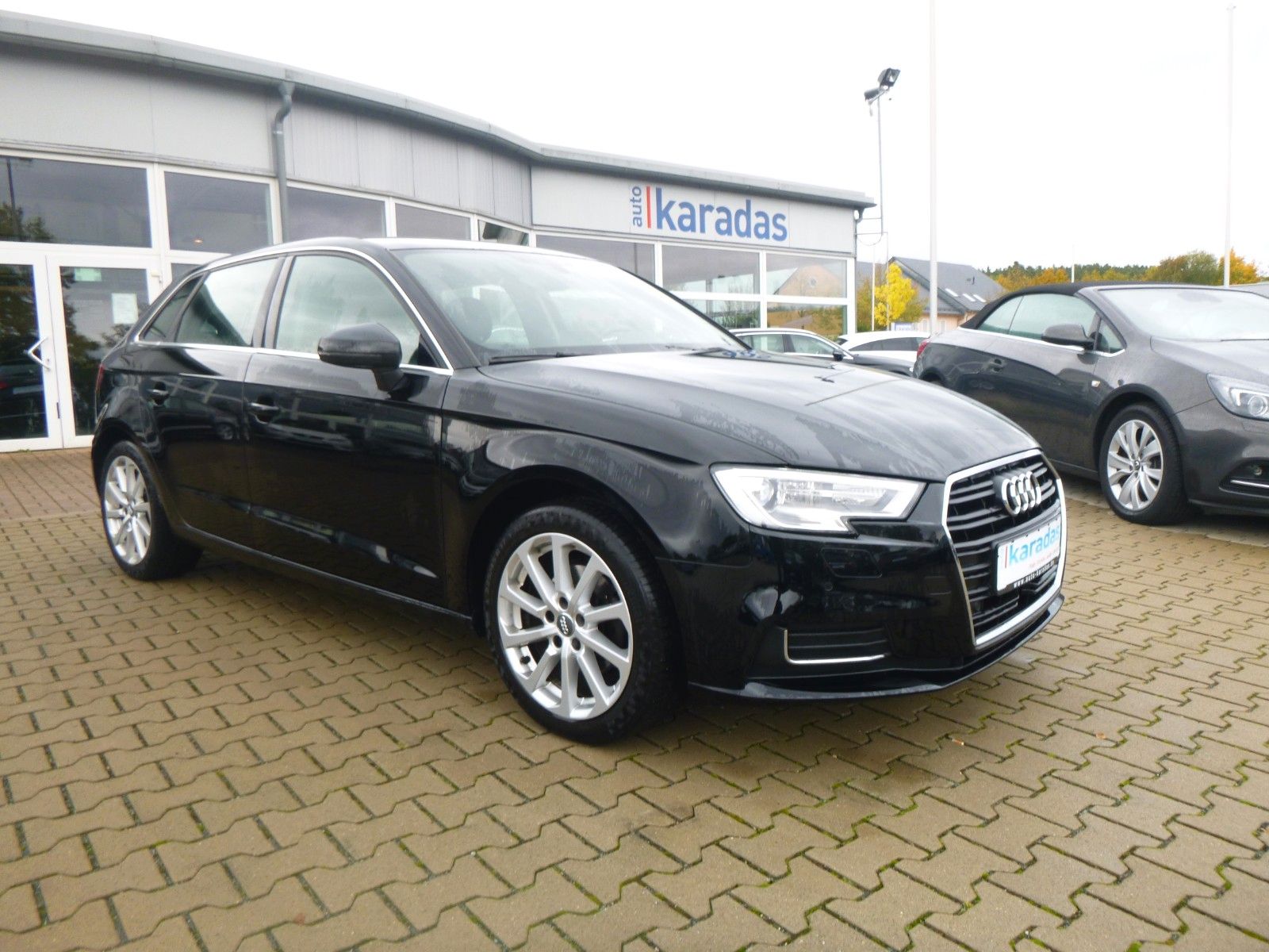 Audi A3 Sportb 35 TFSI design - Samsaru's Car Outlet