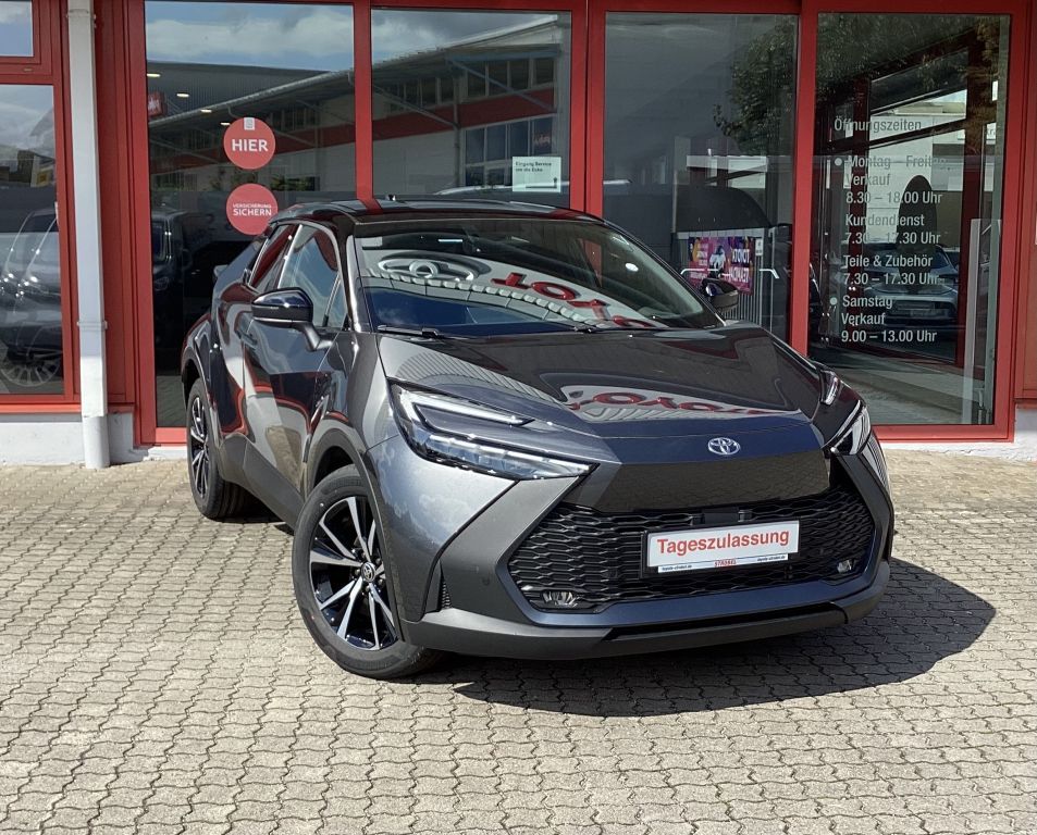 Toyota C-HR 2.0 Hybrid Team Deutschland