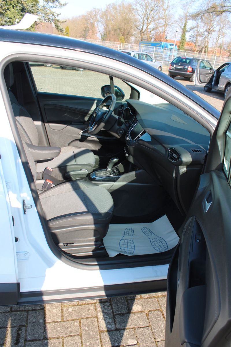 Opel Crossland - Samsaru's Car Outlet