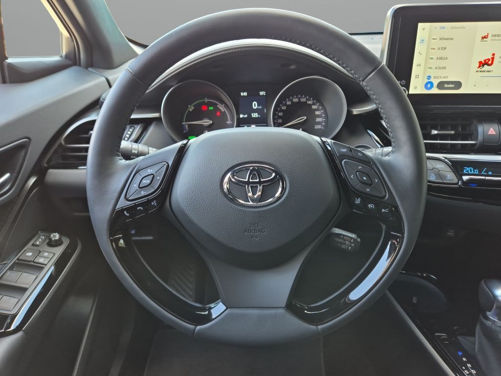Toyota C-HR 2.0 Team D - Samsaru's Car Outlet