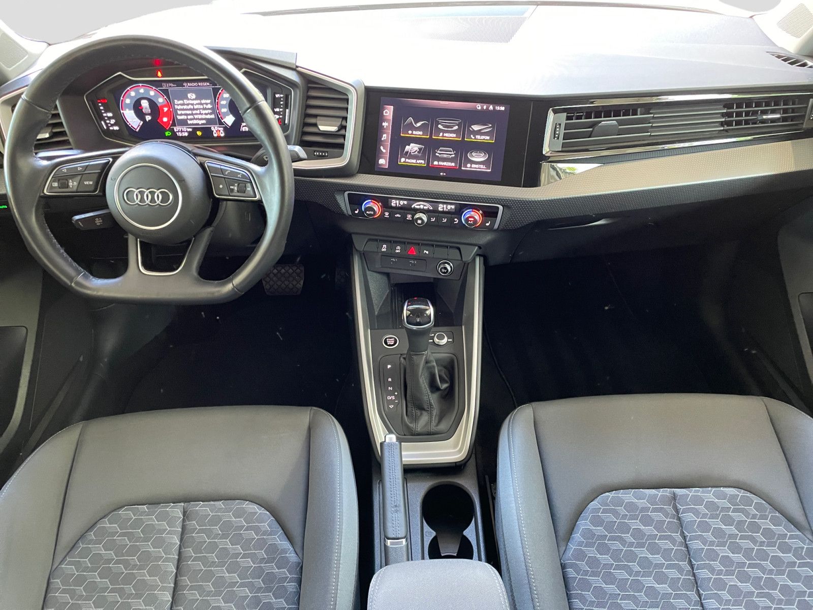 Audi A1 citycarver 30TFSI S-trnc - Samsaru's Car Outlet