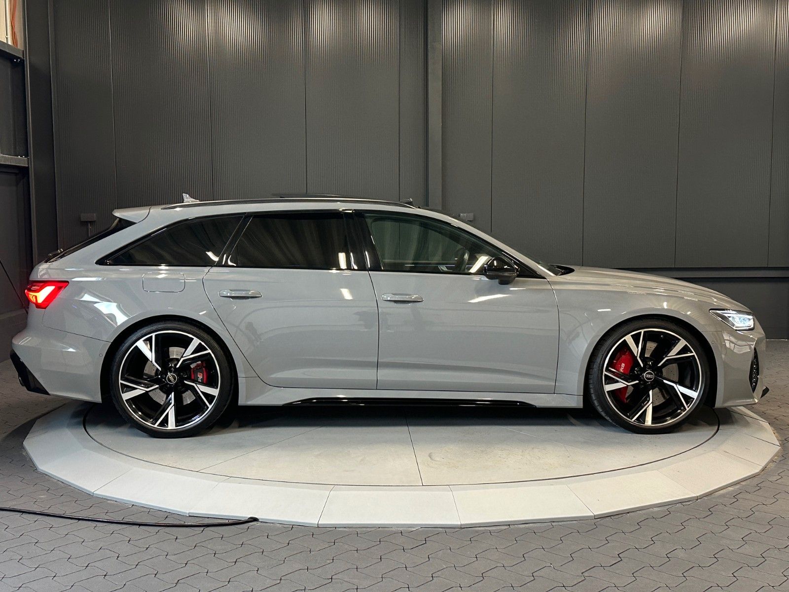 Audi RS6 Avant 4.0 TFSI quattro*Dynamik*PANORAMA*B&O*