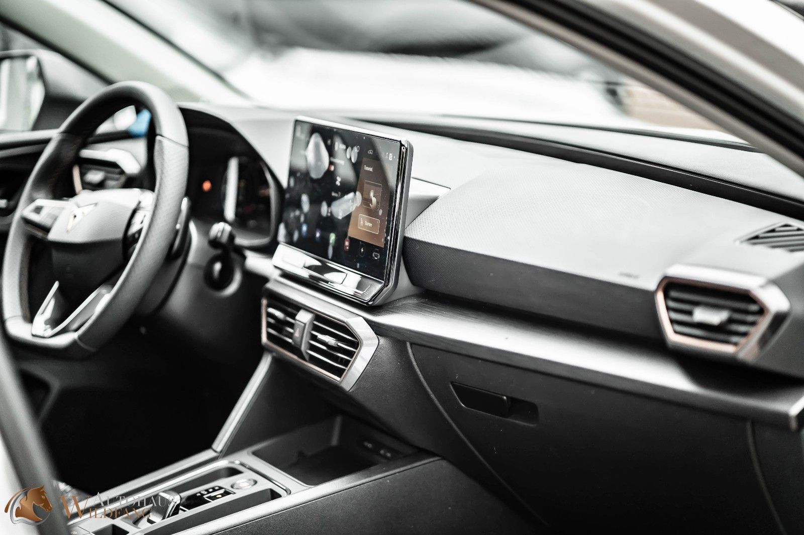 Cupra Leon SB 1.5 eTSI DSG - Samsaru's Car Outlet