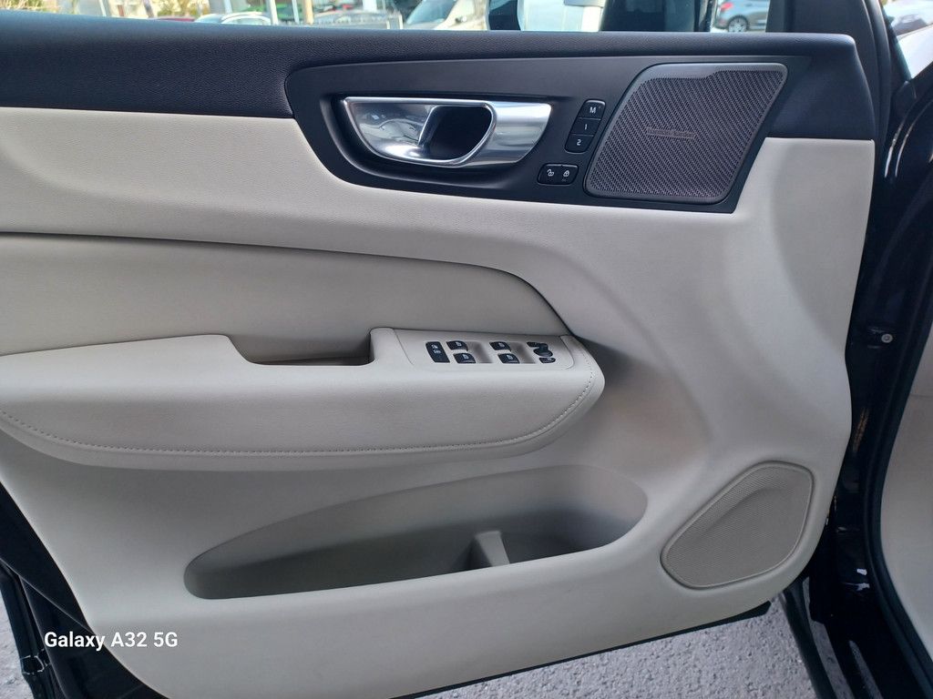 Volvo XC60 T8° Ultimate Dark Recharge Plug-In Hybrid A