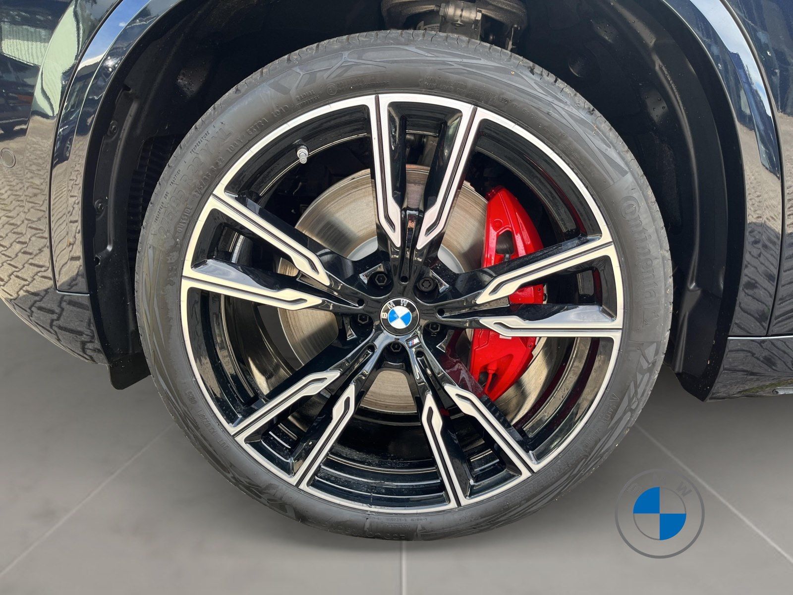 BMW X5 xDrive50e M Sport pro 22" DA/PA Prof AHK H/K