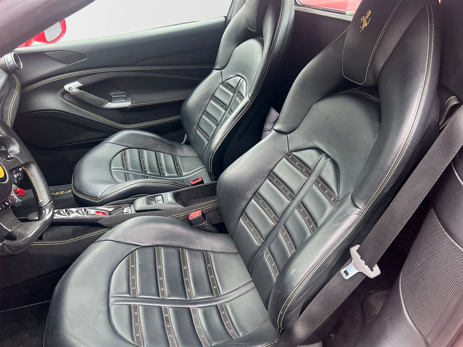 Ferrari F8 Spider DCT *Carbon *el Sitze *Apple *CAM