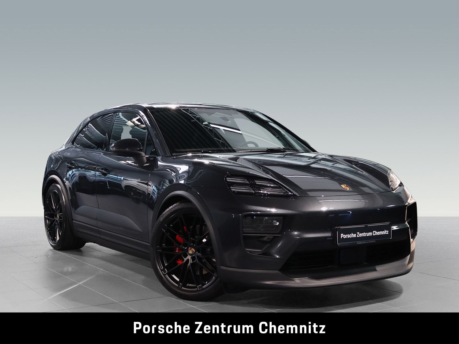 Porsche Macan 4S Electric Luft;AHZV;Pano;BOSE;Matrix-LED