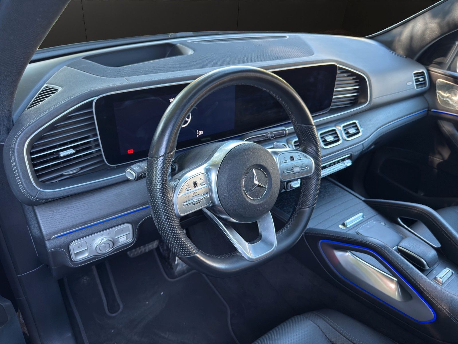 Mercedes-Benz GLE 400 d GLE - 4Matic AMG PANO LEDER AHK STHEIZ