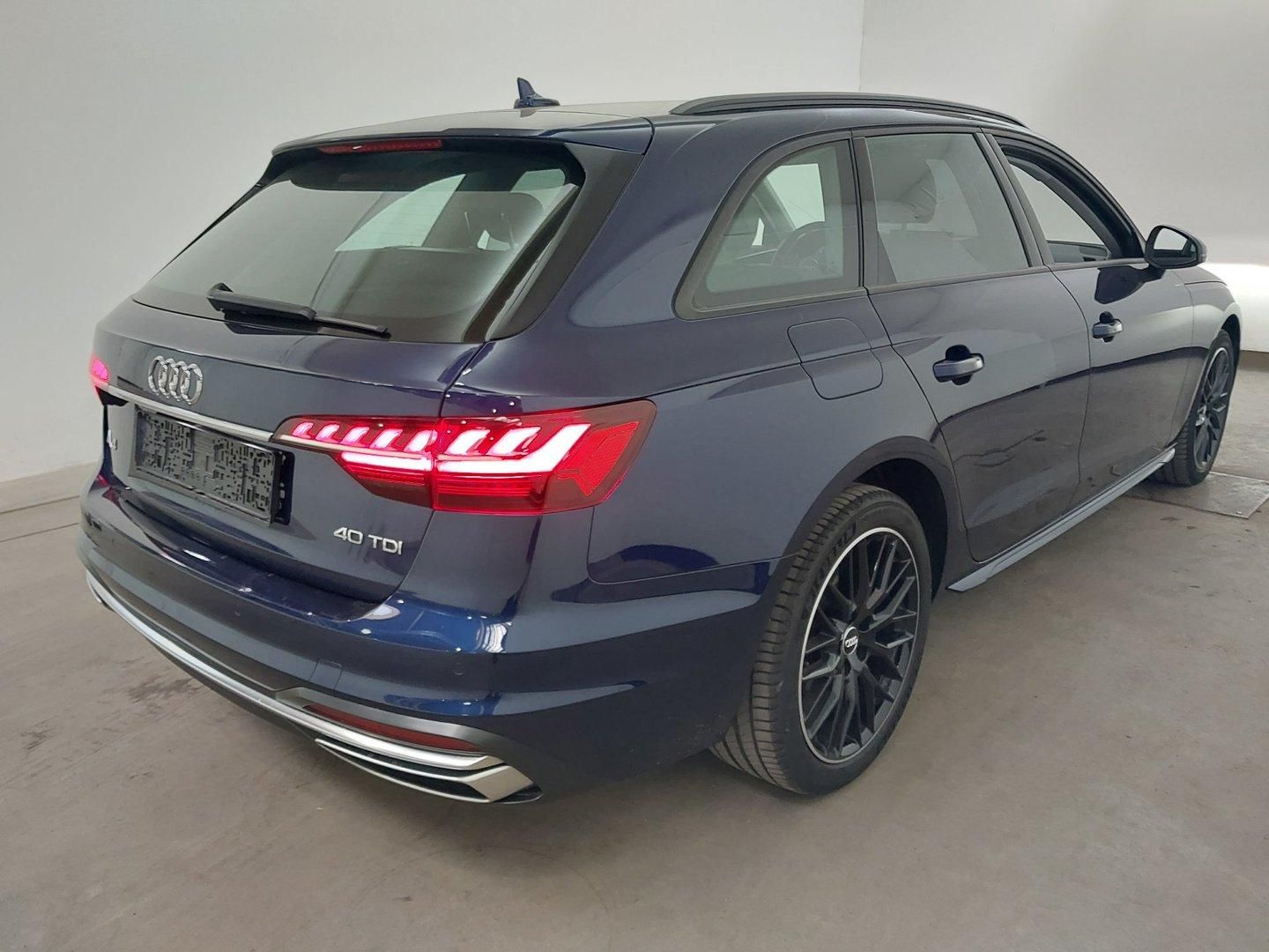 Audi A4 Avant 40 TDI advanced - Samsaru's Car Outlet