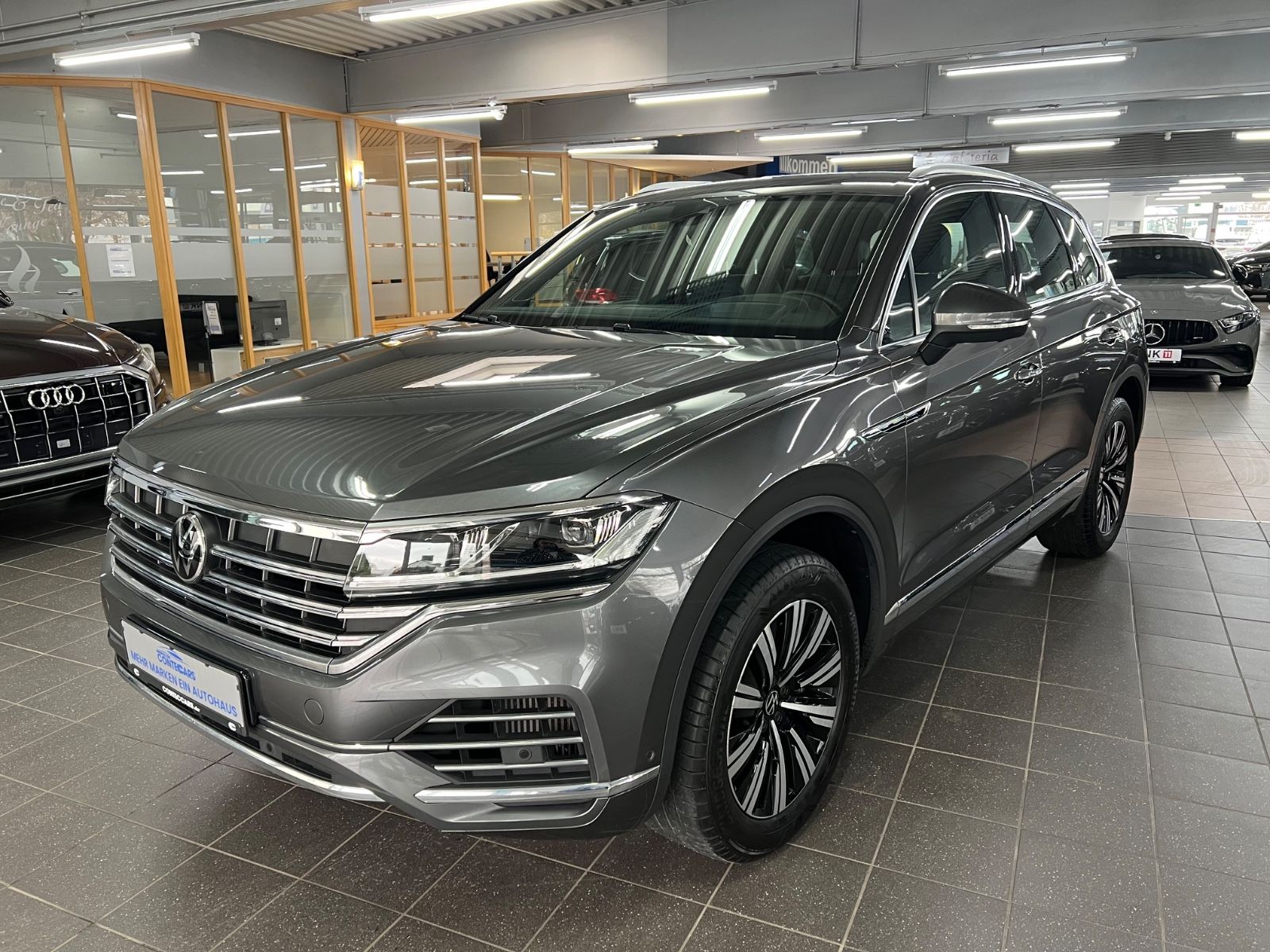 Volkswagen Touareg 3.0 TSI Elegance 4M HuD+VC+MEM+Puglia+19