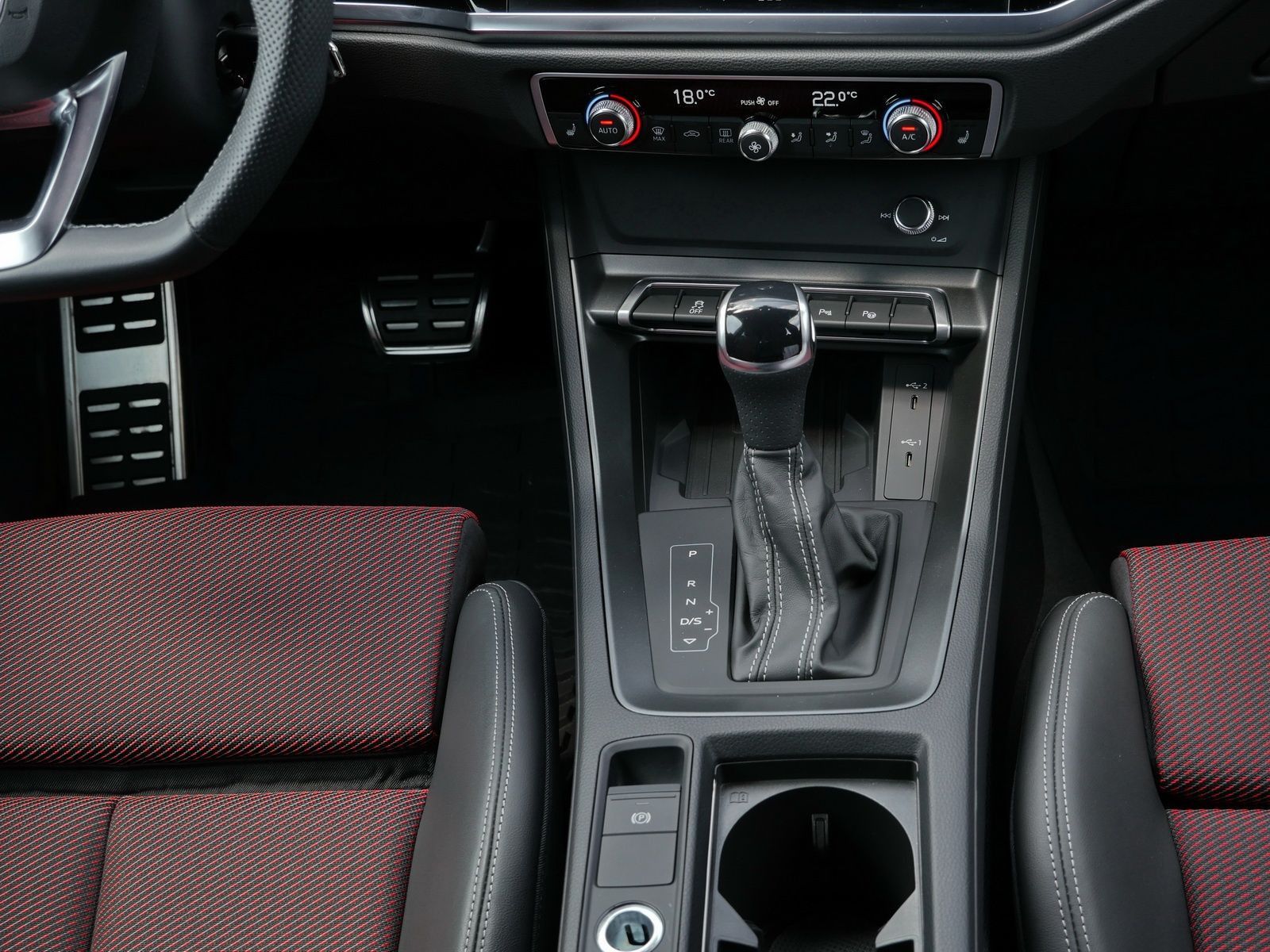 Audi Q3 40 TFSI qu. S line - Samsaru's Car Outlet