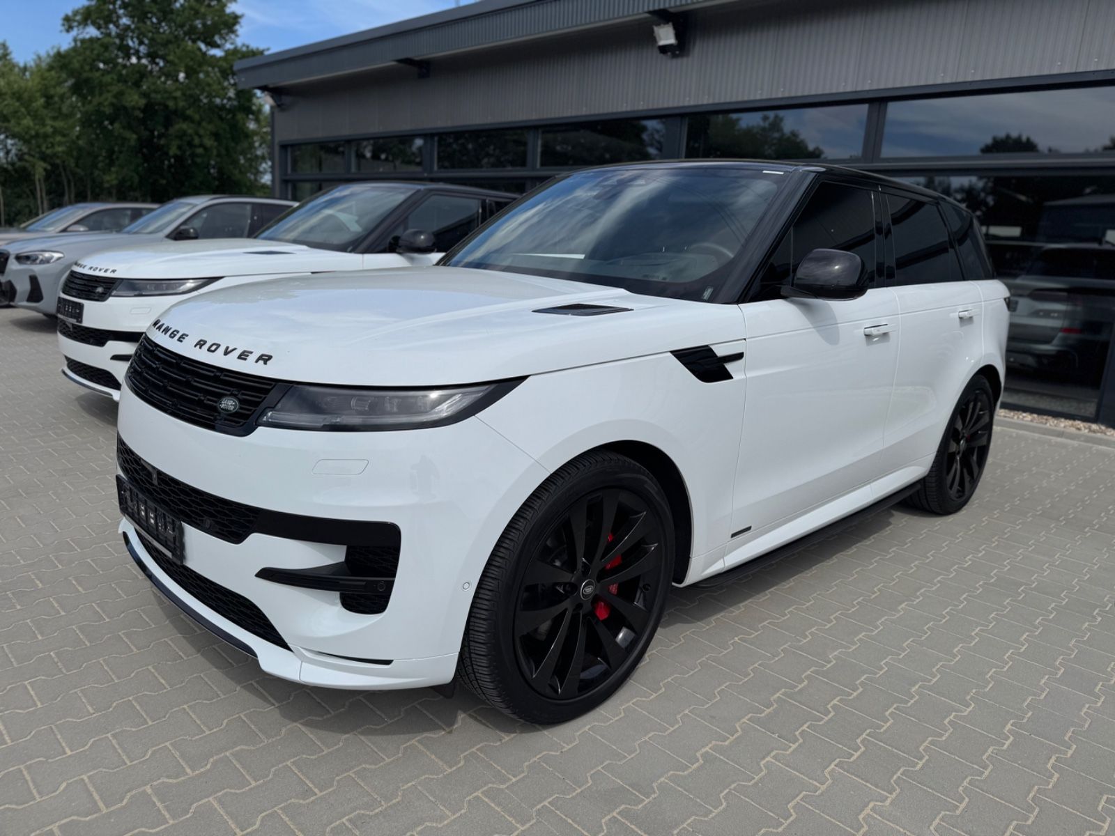 Range Rover Sport Autobiography - Samsaru's Car Outlet