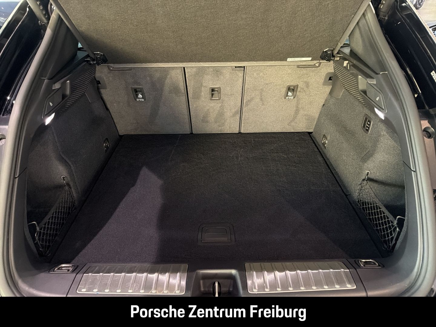 Porsche Macan 4 LED-Matrix lLuftfederung PASM 21-Zoll
