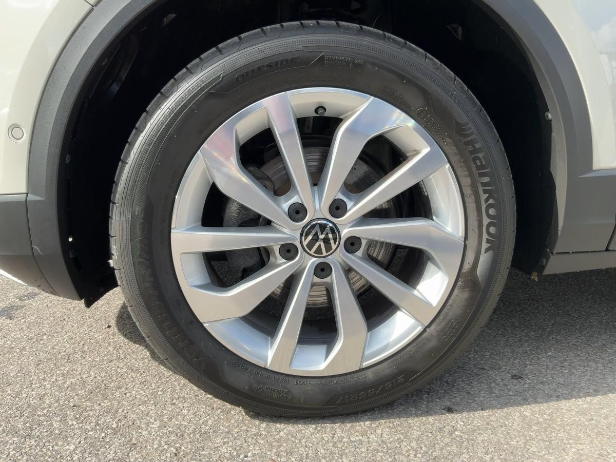 Volkswagen T-Roc 1.0 TSI Style - Samsaru's Car Outlet