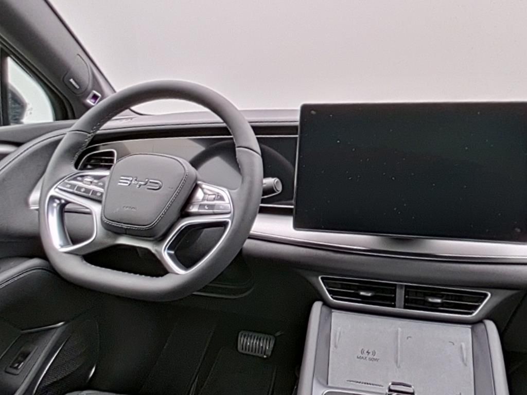 BYD Sealion 7