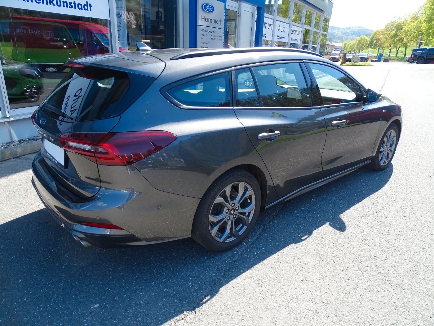 Ford Focus Turnier 1.5 EcoBlue ST-Line ACC+LED+Navi