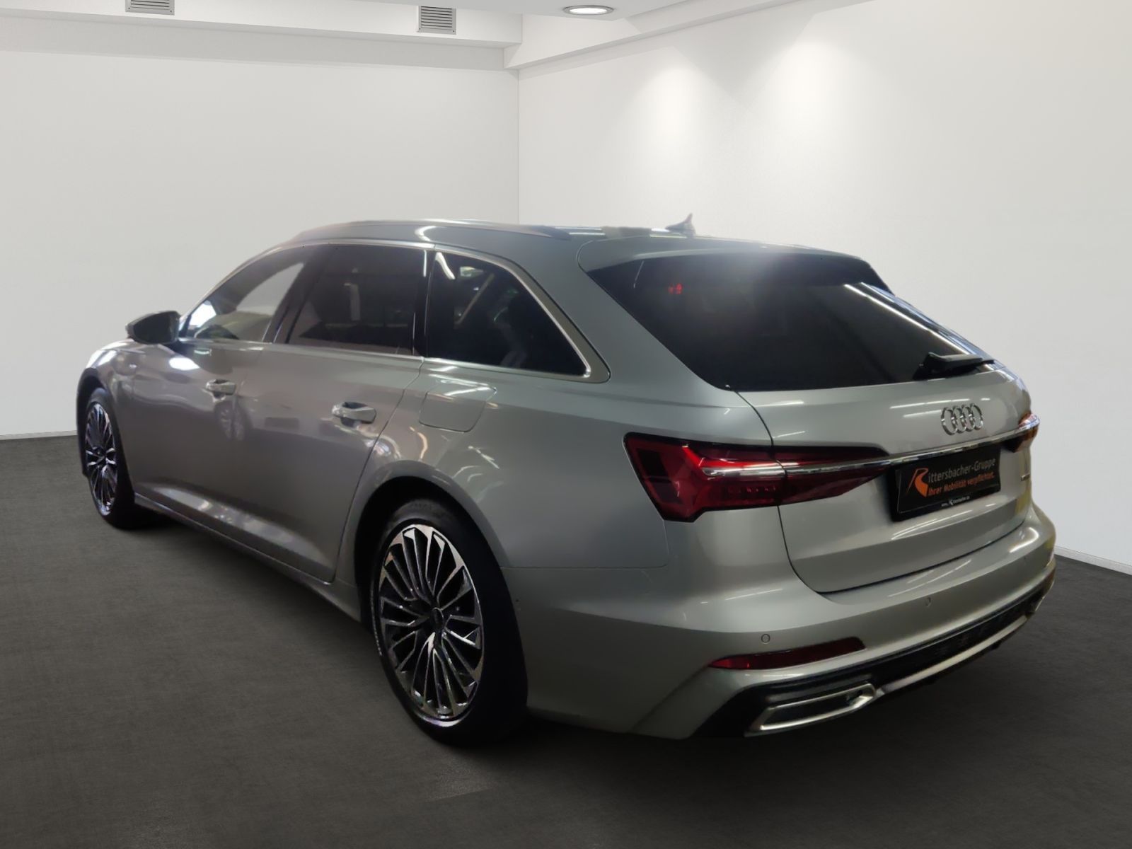 Audi A6 Avant 55 TFSI e quattro sport - Samsaru's Car Outlet