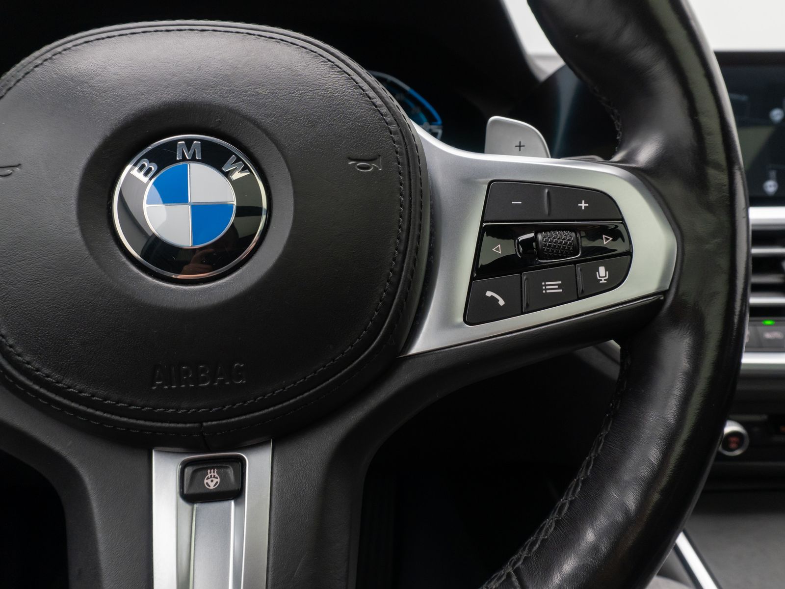 BMW 320e xD Sport Line - Samsaru's Car Outlet