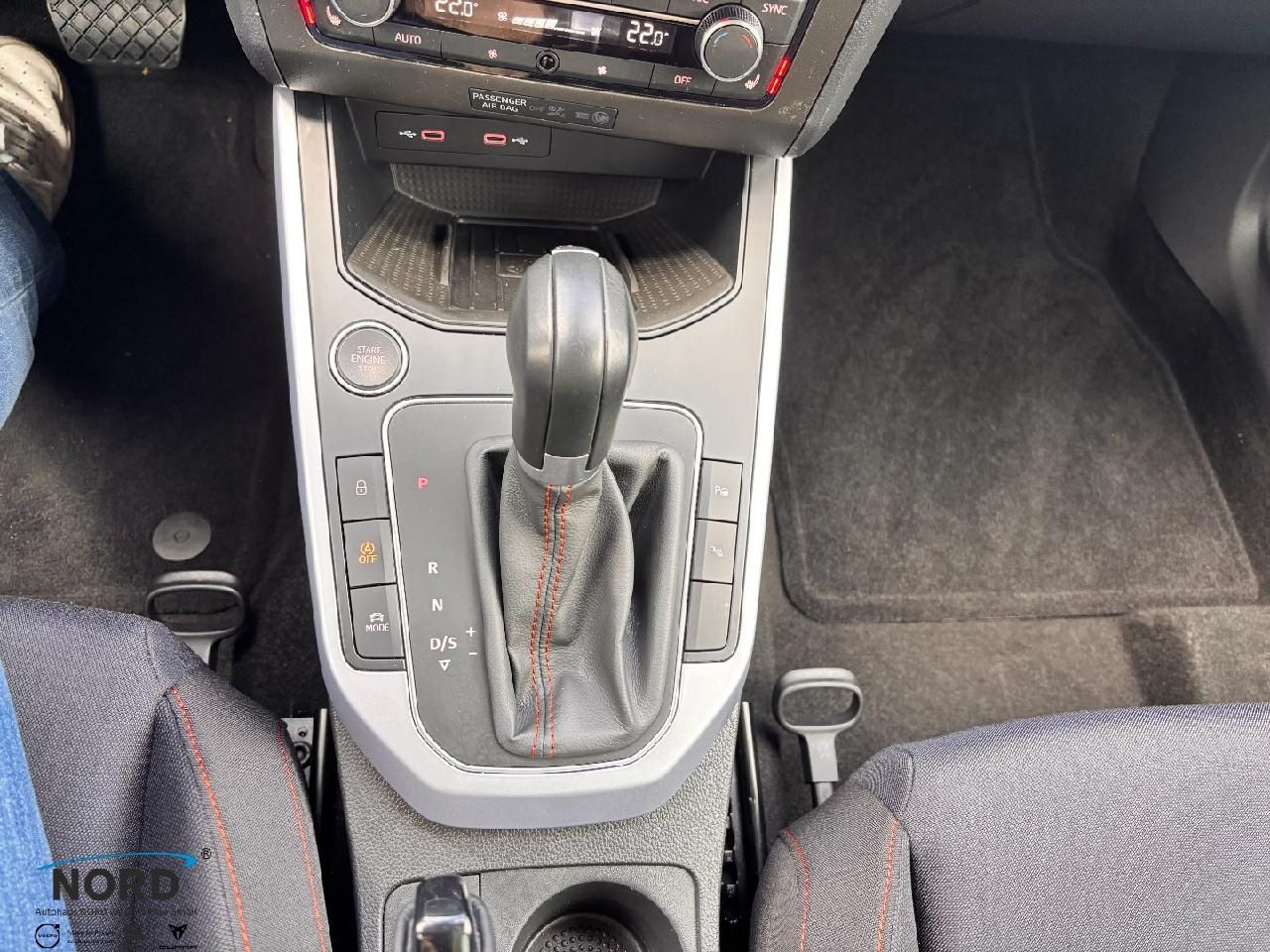 Seat Arona FR 1,5TSI 110KW/AHK/CAM/Voll-LED/Fahrerass