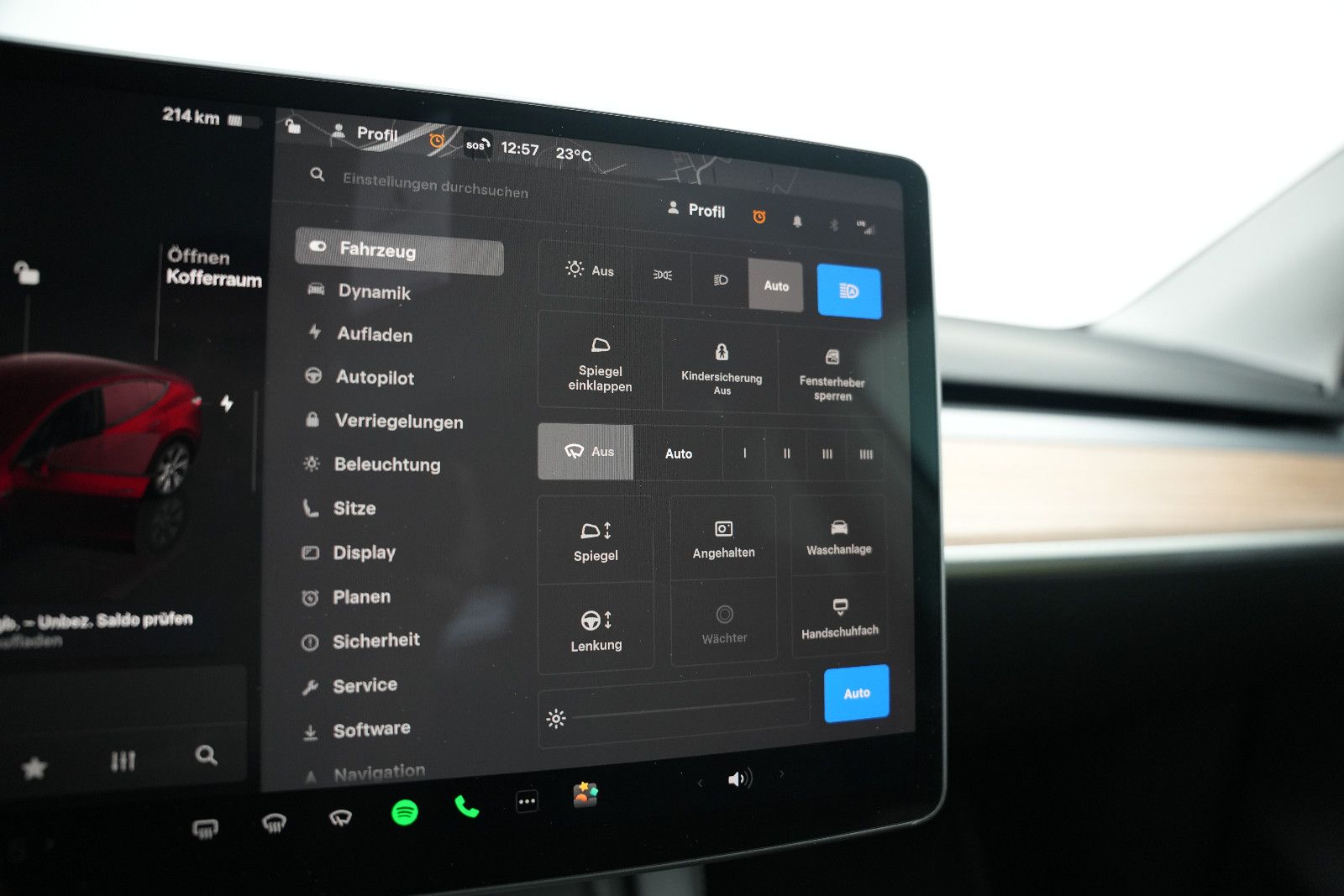 Tesla Model Y Long Range Dual*PanoramaGlasdach*Subwoof