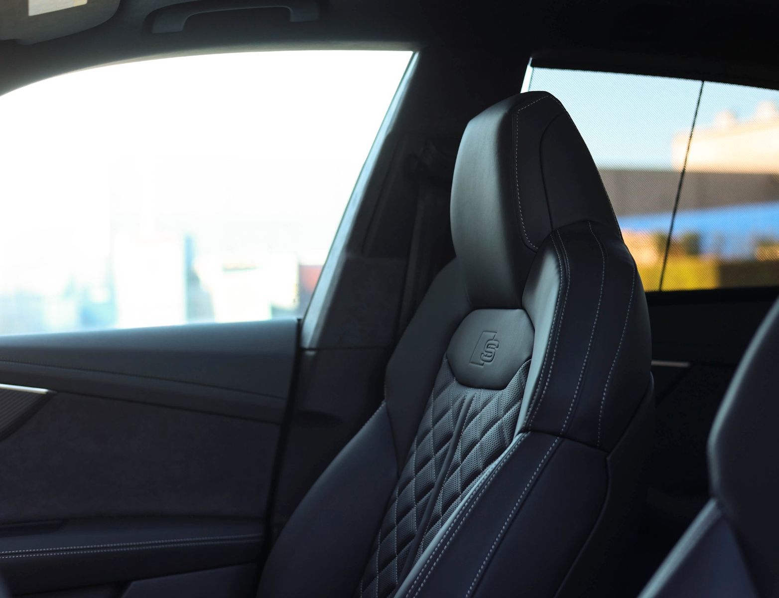 Audi Q8 60 TFSIe Quattro Advanced - Samsaru's Car Outlet