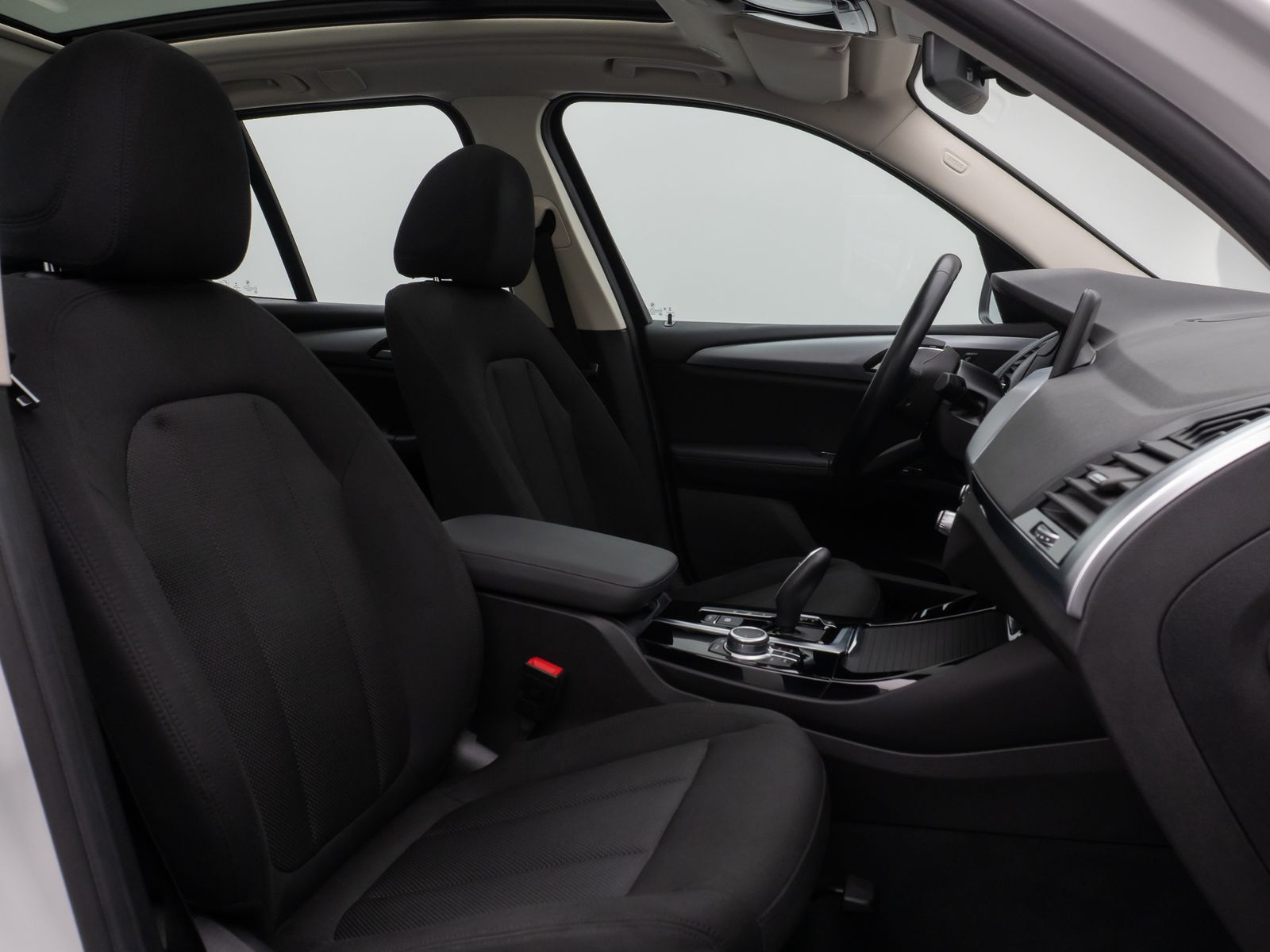 BMW X3 xD30e Panorama Kamera DAB HiFi WLAN Stop&Go