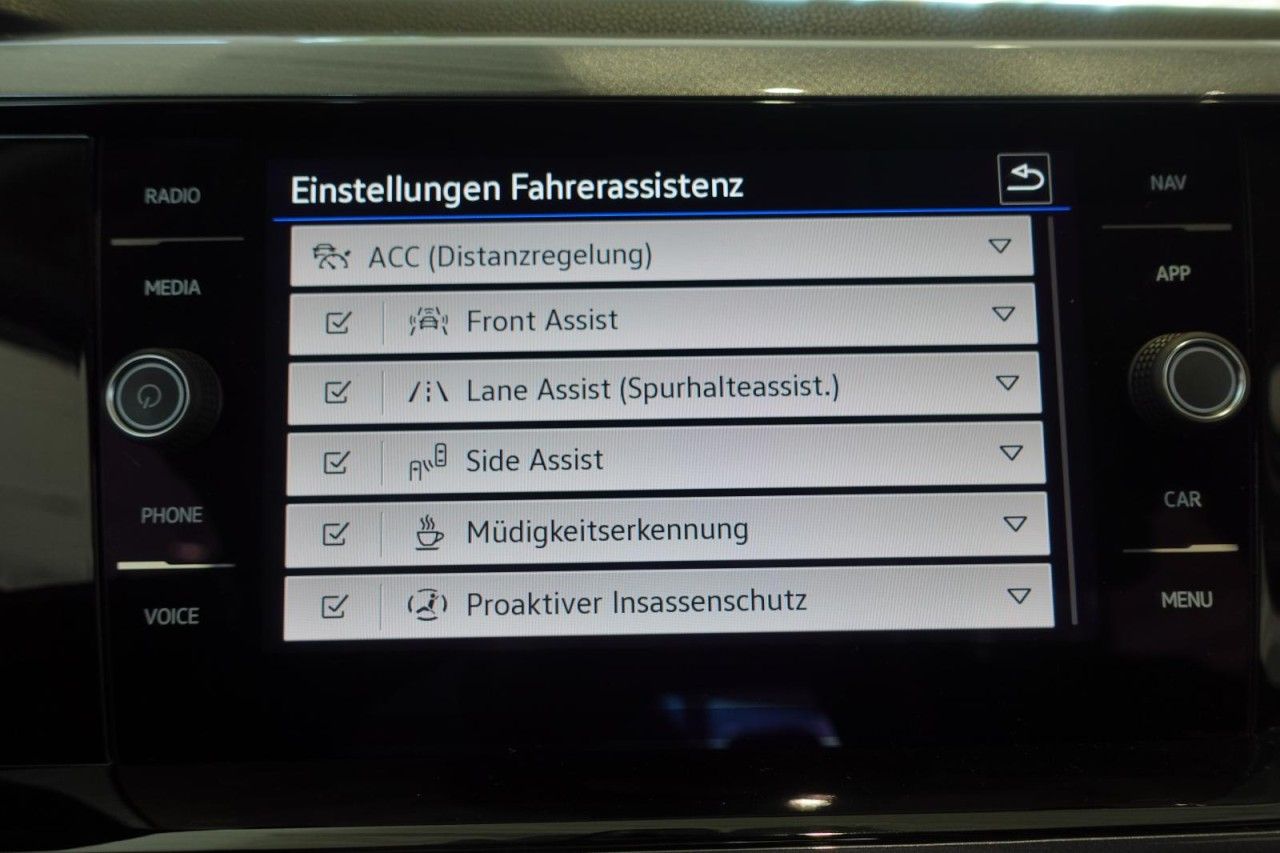 Volkswagen Taigo Style 1.0TSI DSG - Samsaru's Car Outlet