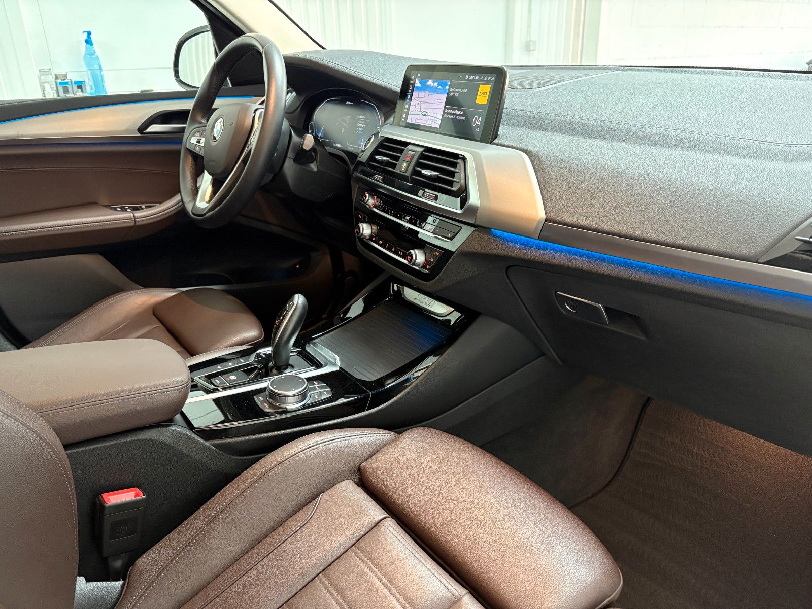 BMW X3 xDrive 30 e Luxury Line - Samsaru's Car Outlet