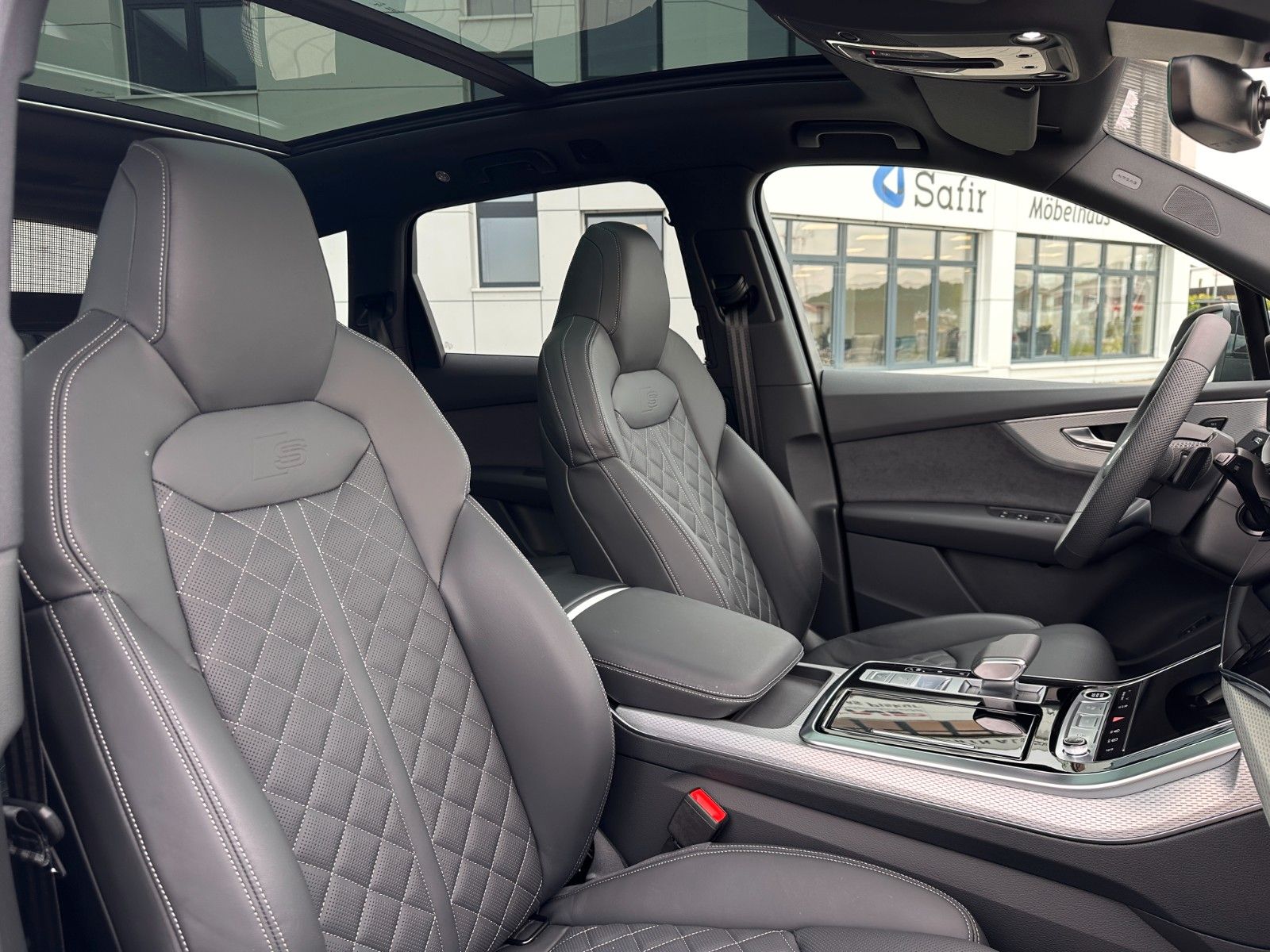 Audi Q7 50 TDI S line +AHK+STANDHEIZUNG+PANO+B&O