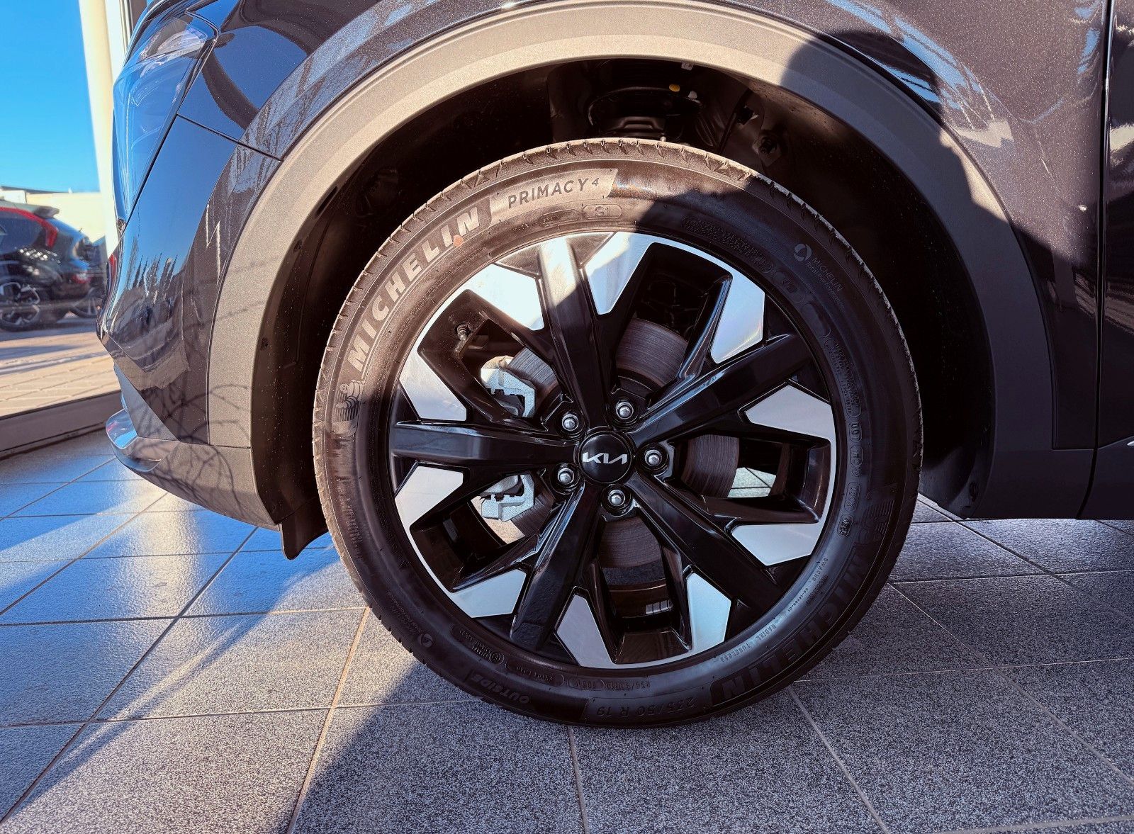 Kia Sportage 1.6T PHEV Vision 4WD - Samsaru's Car Outlet
