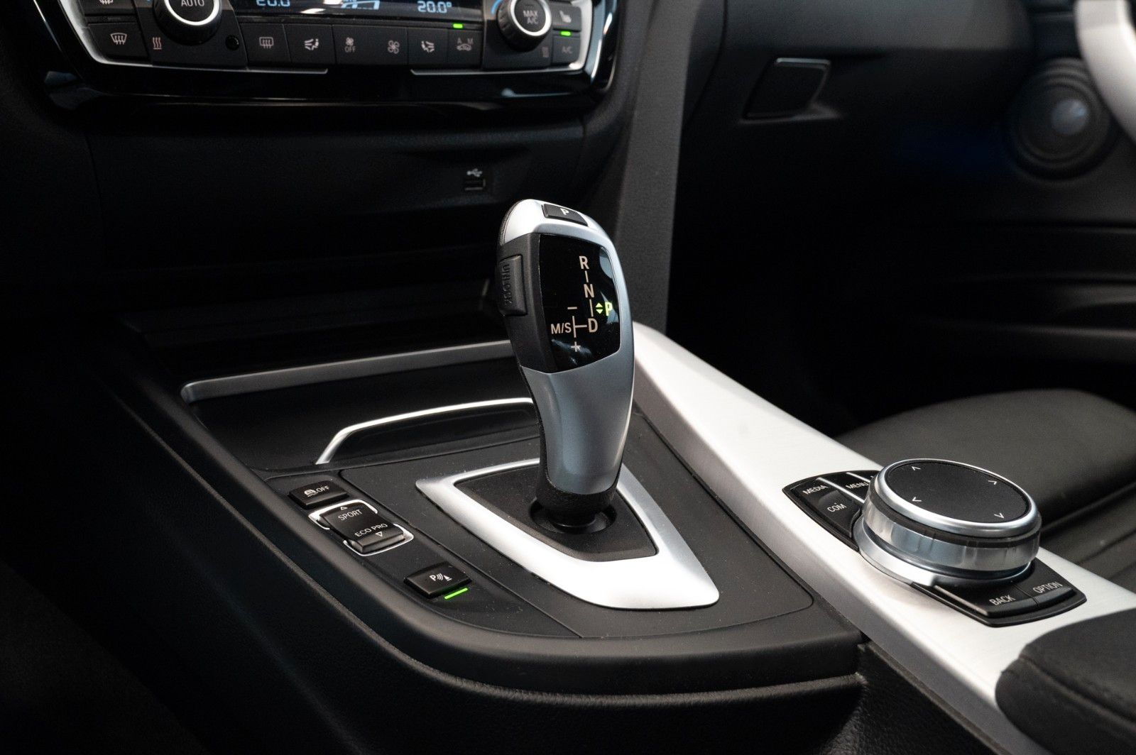 BMW 340i Gran Turismo xDrive M-PAKET - Samsaru's Car Outlet