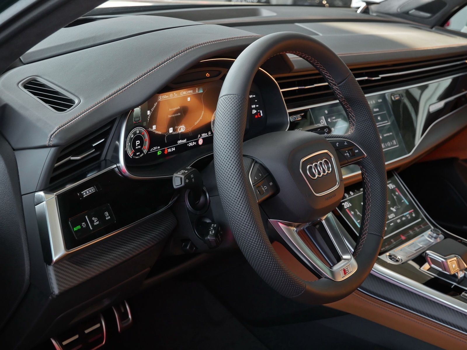 Audi Q7 SUV S line 50TDI qu.*AudiExclusive*7Sitze*AHK