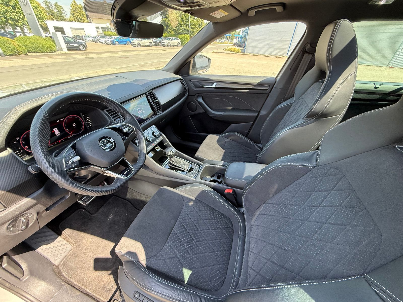 Skoda Kodiaq Sportline 4x4 - Samsaru's Car Outlet