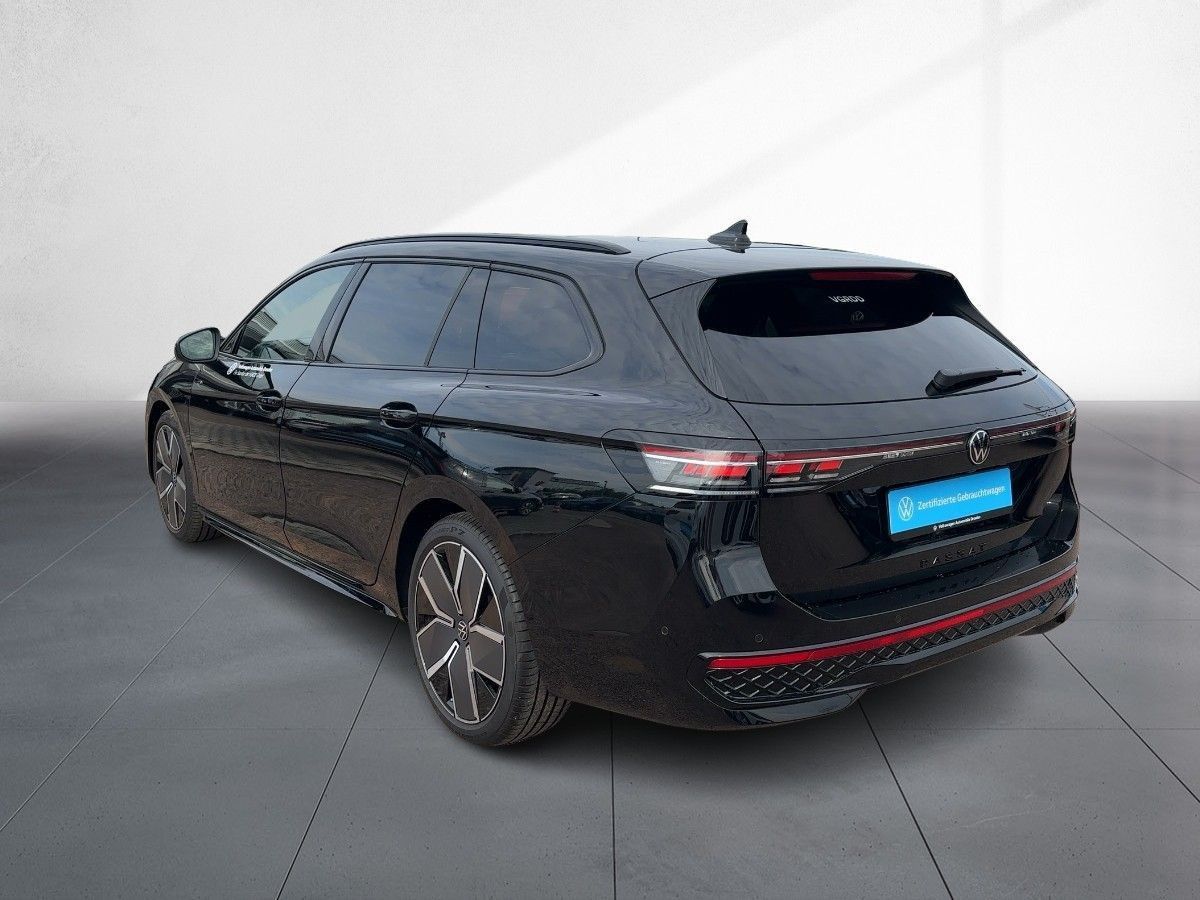 Volkswagen Passat Variant 2.0 TDI DSG 4M R-Line AHZV Pano H