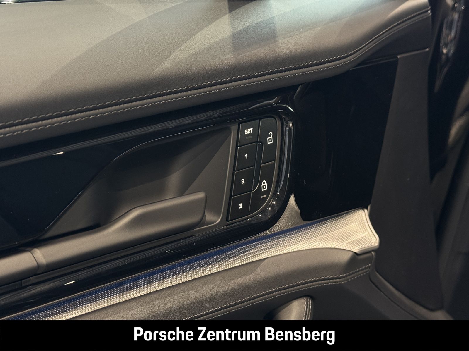Porsche Panamera 4 E-Hybrid