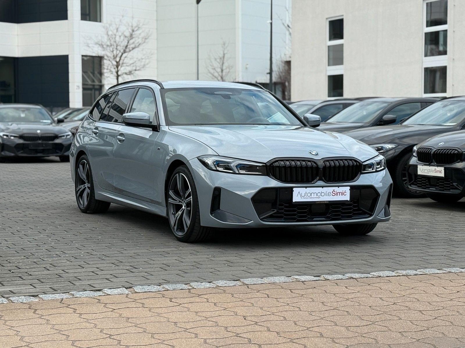 BMW 320d xD M Sport 19" AHK HuD h/k ACC StHzg memory