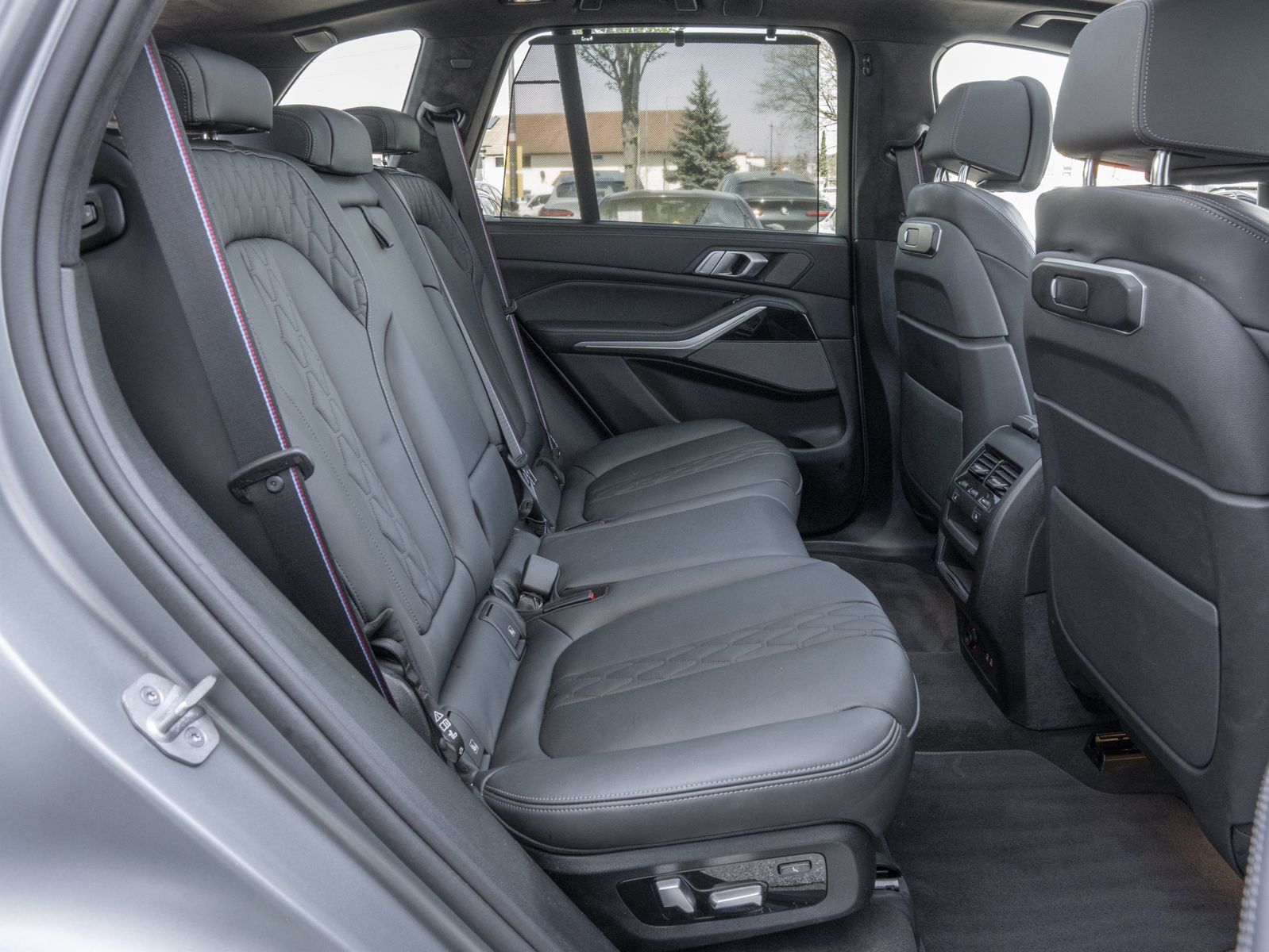 BMW X5 xDrive30d M-Sport Pro 7-Sitz 2-ACHS AKTIVLENK