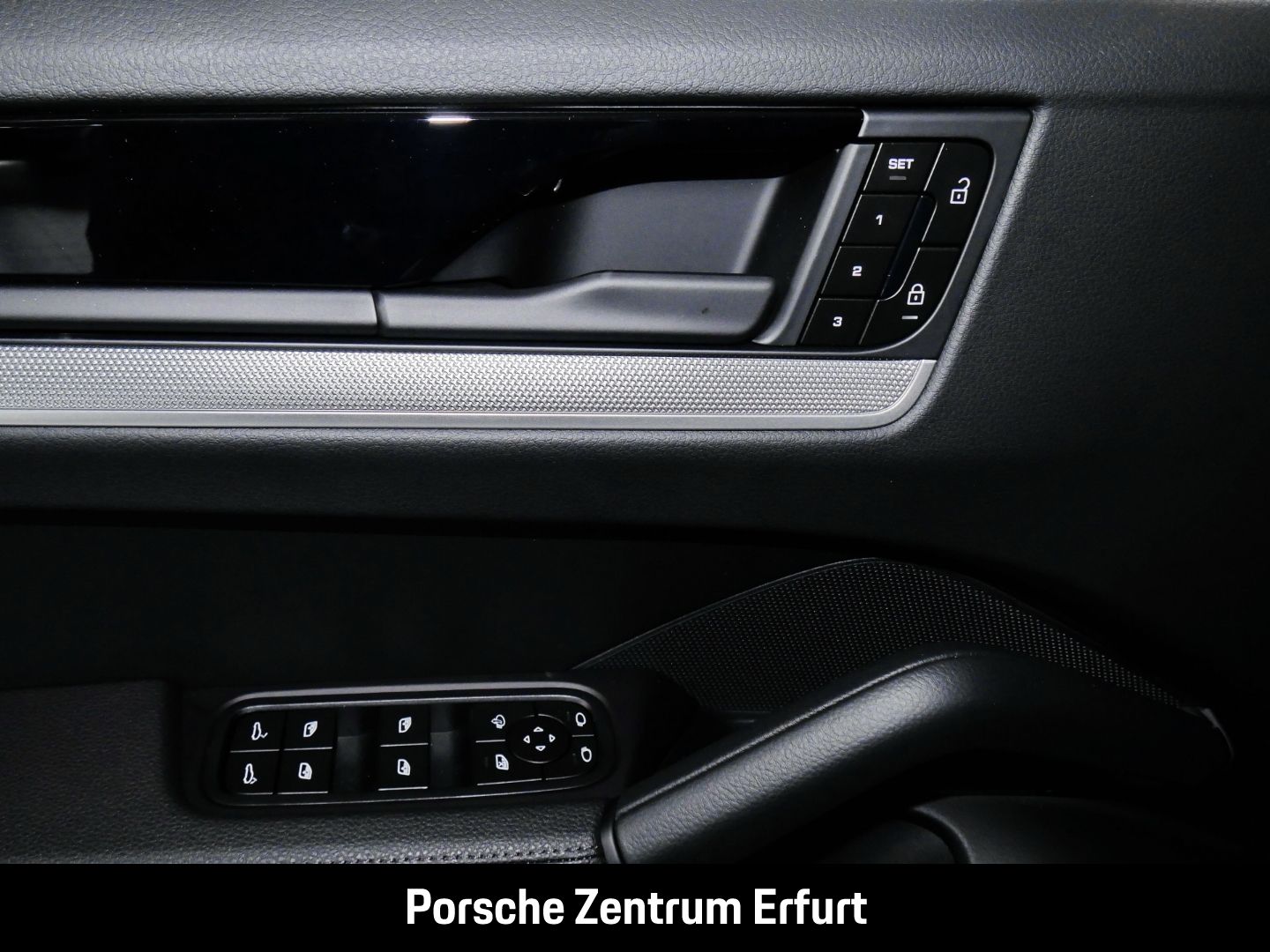 Porsche Cayenne Coupe Matrix/Luft/4Radlenk/Bose/360/Belü
