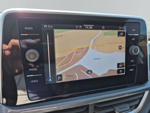 Volkswagen T-Roc 2.0 TDi DSG 4Motion Style - Samsaru's Car Outlet