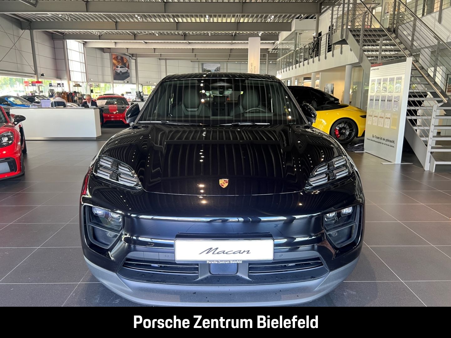 Porsche Macan 4S Burmester Rückfahrkamera Luftfederung