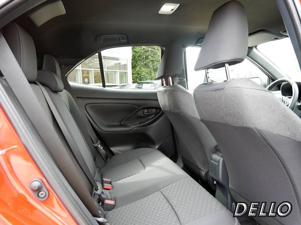 Toyota Yaris Cross FWD Hybrid Teamplayer AHK Navi LED A
