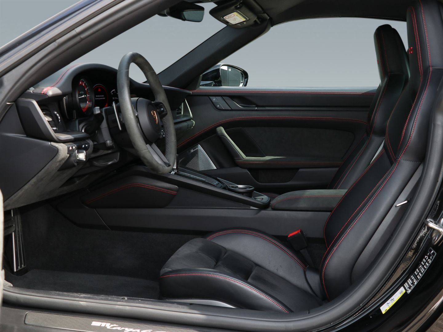 Porsche 992 911 Targa 4 GTS Burmester HA-Lenkung LED