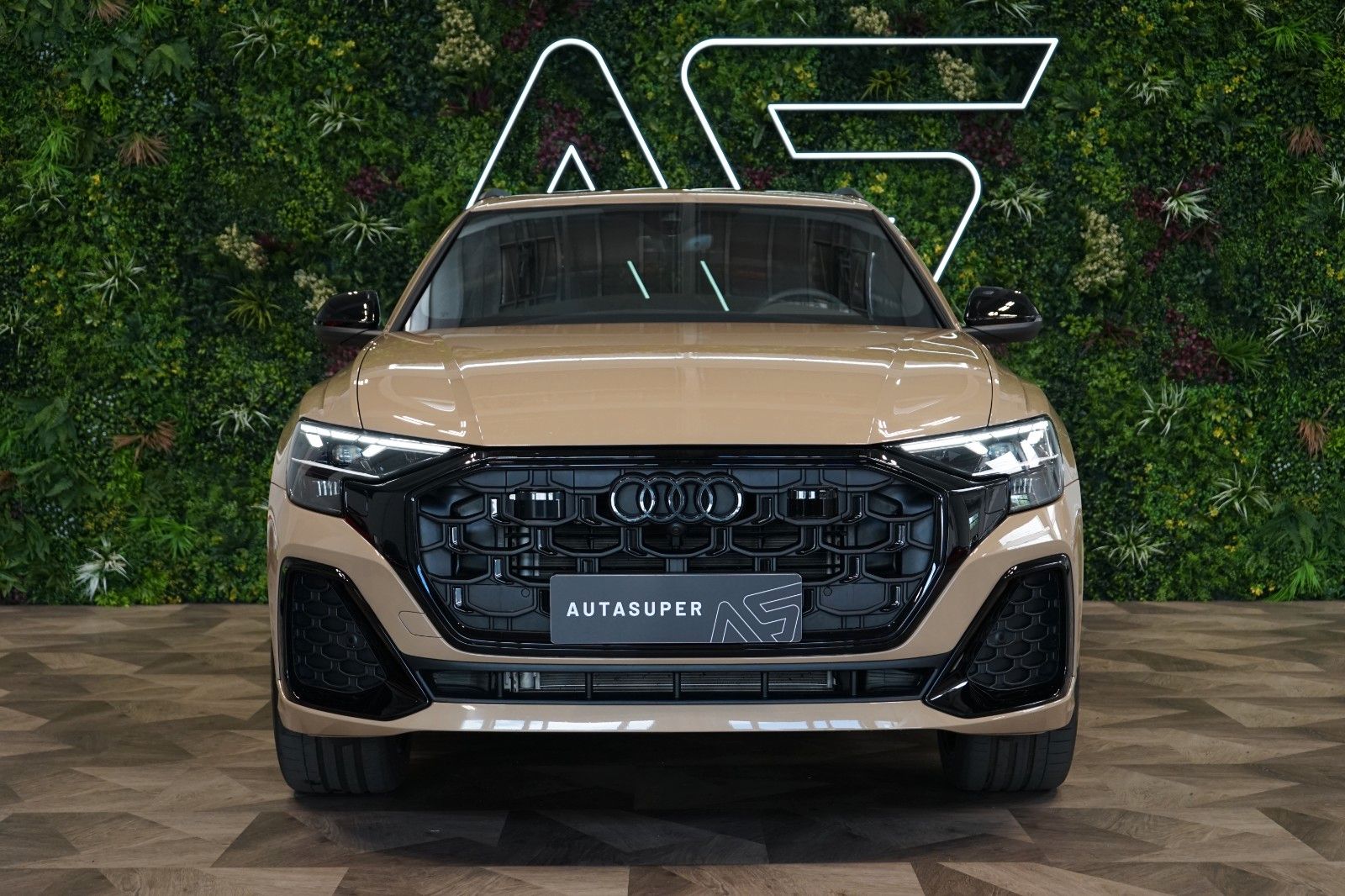 Audi Q8 50 TDI - Samsaru's Car Outlet