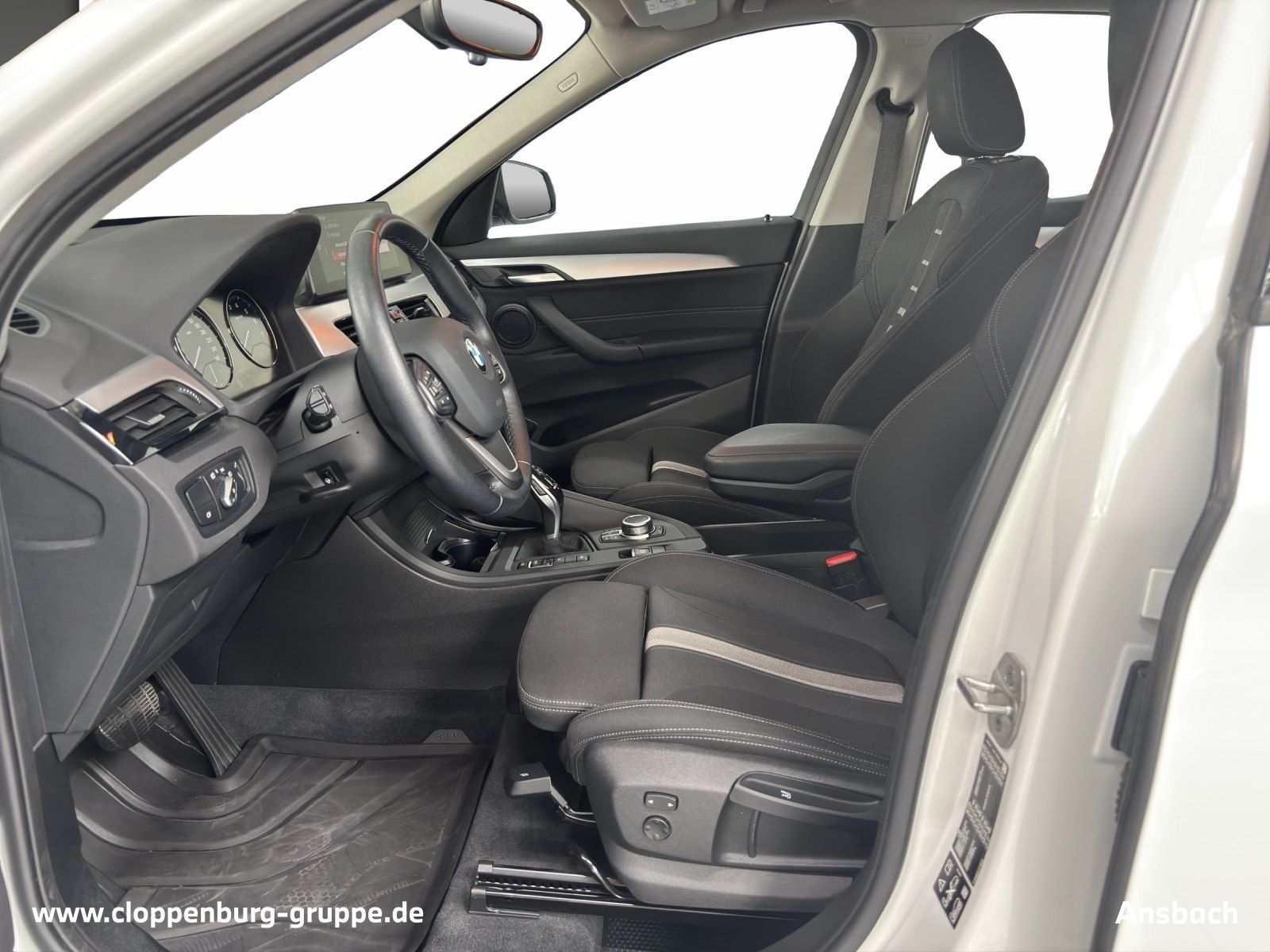 BMW X1 xDrive20i Advantage - Samsaru's Car Outlet