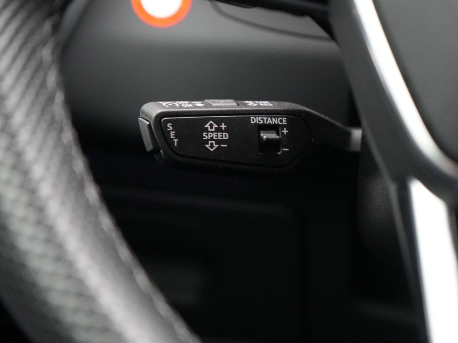 Audi RS6 VIRT PANO B&O LASER MEMORY SHZ RAUTE LEDER