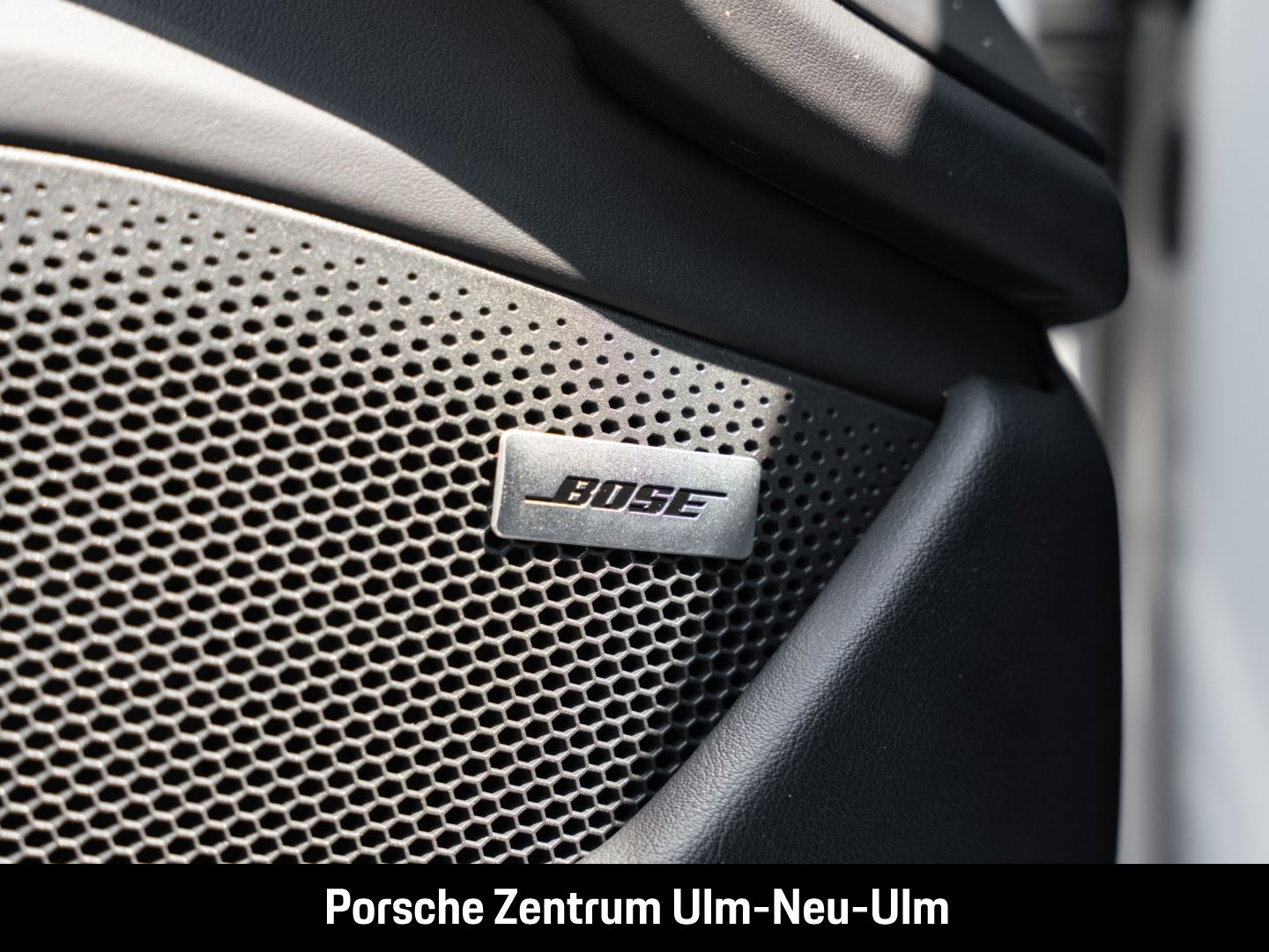 Porsche Taycan Turbo Cross Turismo BOSE Luftfederung LED
