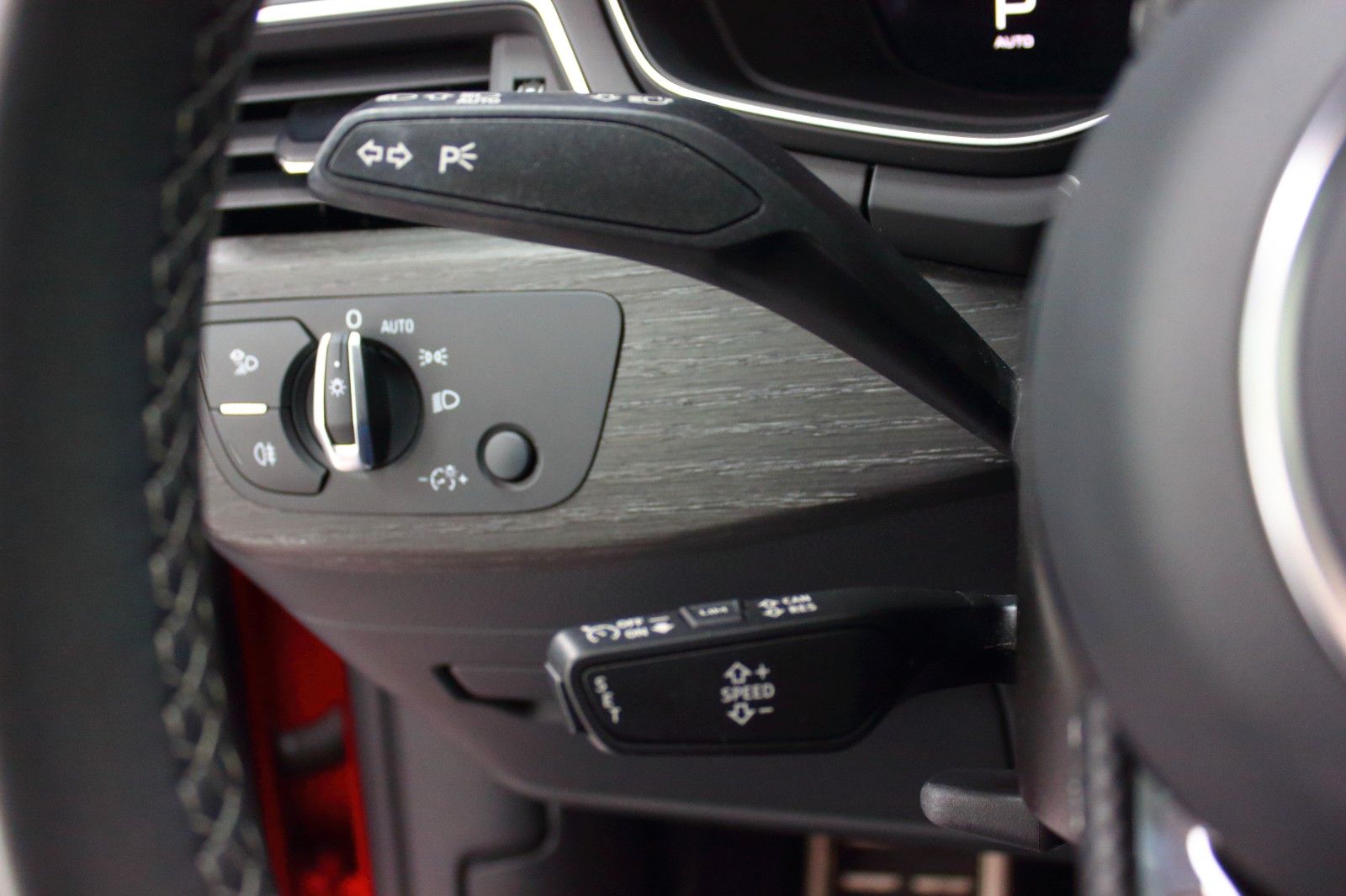 Audi A5 40 TFSI S tr QUATTRO SB~3xS-LINE+UNFALLFREI+R