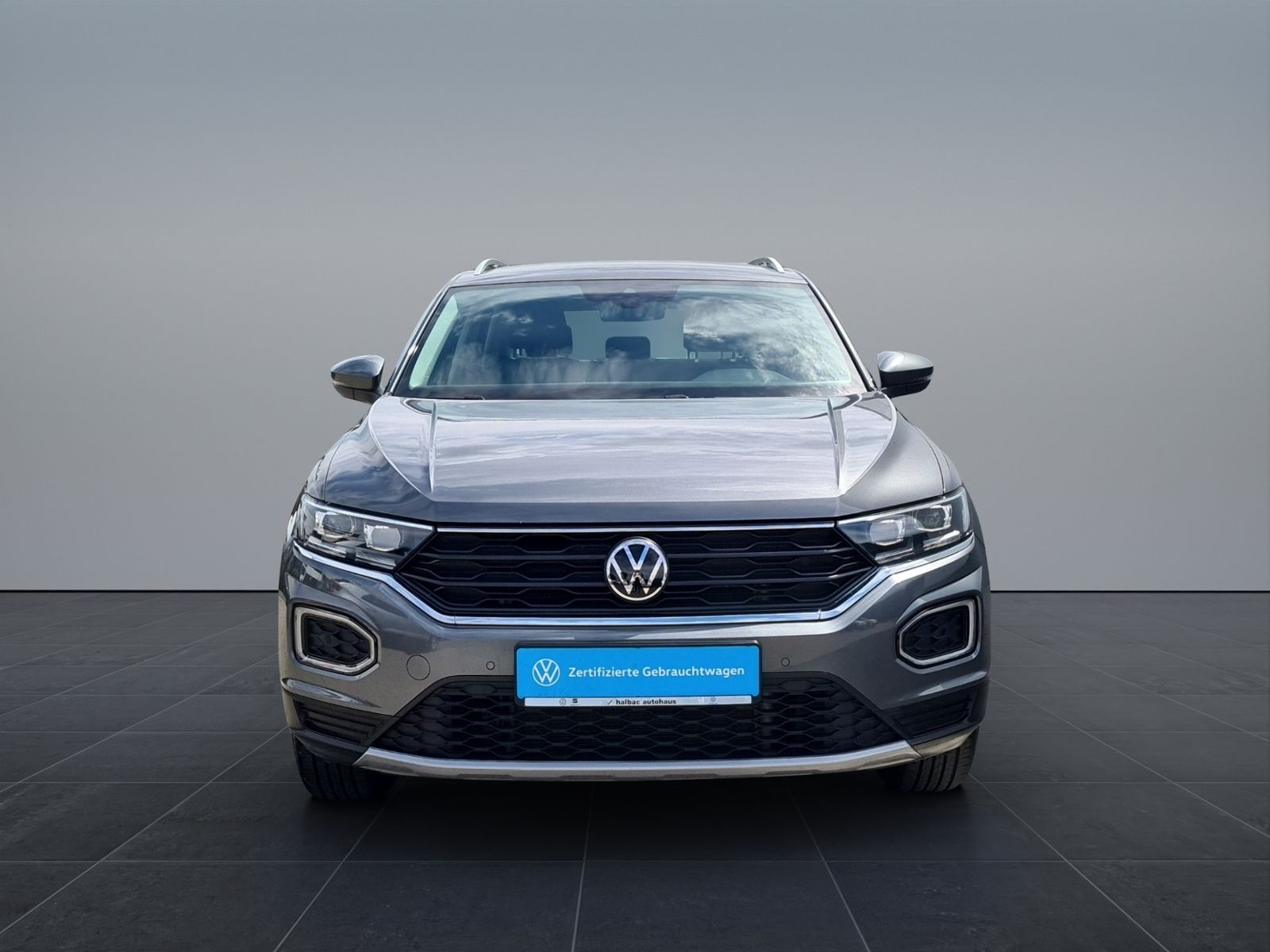 Volkswagen T-ROC 1.5 TSI Style - Samsaru's Car Outlet